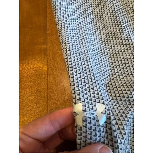 Women’s under Armour workout pants size large - Picture 2 of 5